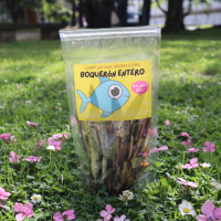 snack boqueron perros