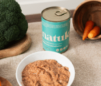 lata pollo natuka para perros